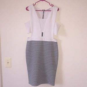 ⚪️🖤Charlotte Russe Sexy Cut-Out Mini Dress🖤⚪️